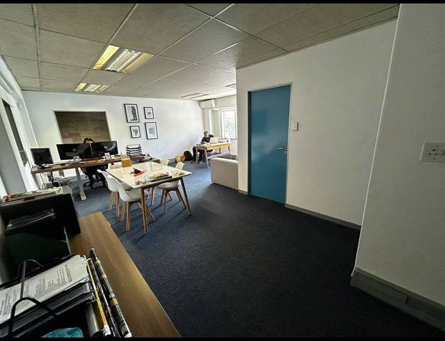 452M² WAREHOUSE TO LET IN EASTGATE